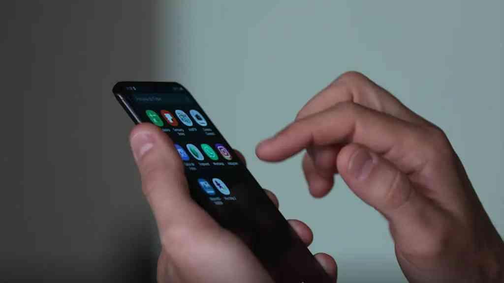 Polícia Civil do Rio inicia devolução de 1,6 mil celulares recuperados | Operação Rastreio já reaveu mais de 10 mil celulares