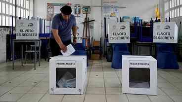 Equador rejeita reabertura de bases dos EUA