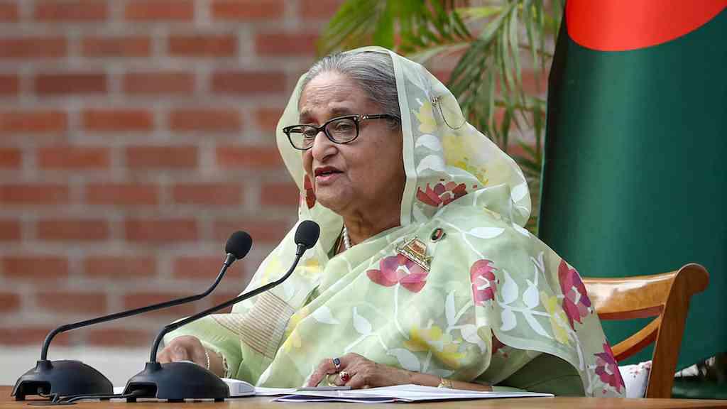 Bangladesh condena ex-líder à morte por violência contra estudantes | A primeira-ministra destituída de Bangladesh, Sheikh Hasina