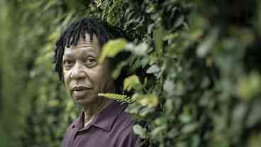 Djavan e Racismo: Uma Reflexão Necessária