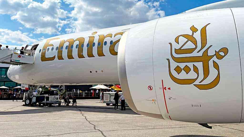 Airbus quer aumentar concorrência com Boeing em aviões ainda maiores | O A350 é topo de linha da Airbus, adquirido pela Emirates