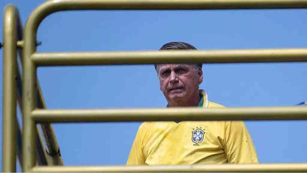 Com publicação da ata de julgamento Bolsonaro fica mais perto da Papuda | Bolsonaro encontra-se preso, por determinação do STF