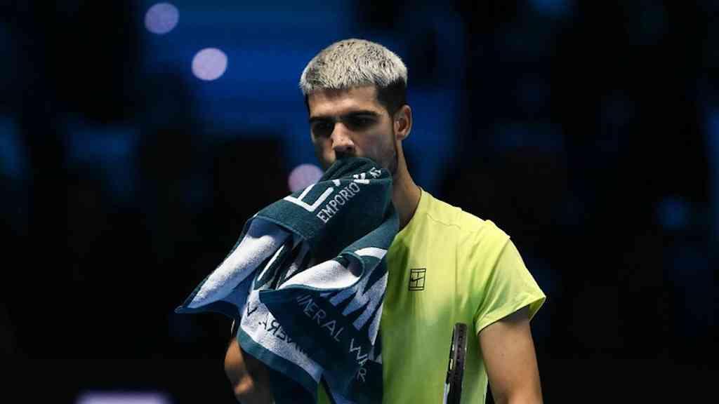 Lesão tira Carlos Alcaraz da Copa Davis na Itália | Alcaraz é o atual número um do mundo
