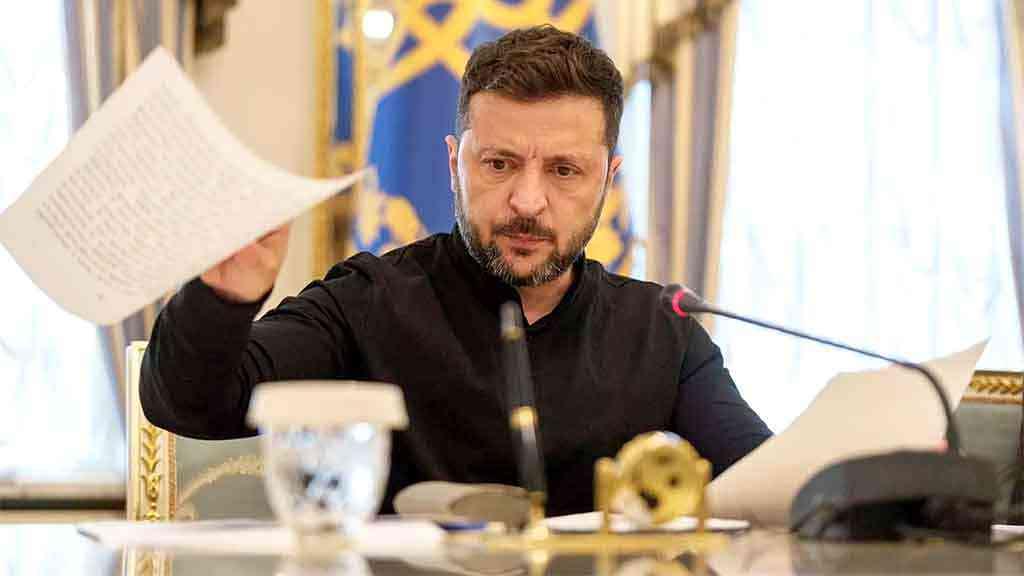 Escândalo bilionário de corrupção pressiona Zelensky | Zelensky é citado em denúncia sobre desvio de bilhões de dólares