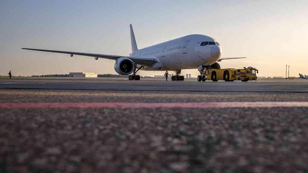 Ataque ucraniano com drones interrompe operações em aeroportos russos | Aeroporto de Sheremetyevo está entre os afetados por medida