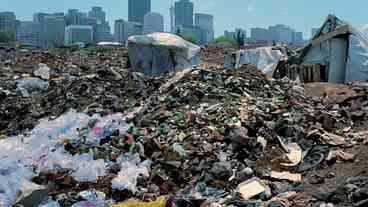 O Capitalismo Real: Crítica à Fome e Desigualdade