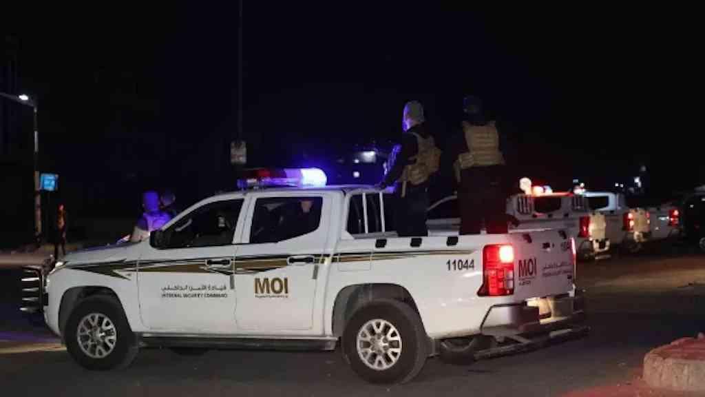 Síria decreta toque de recolher temporário em Homs após tensão sectária | Toque de recolher é imposto em Homs após possível conflito sectário