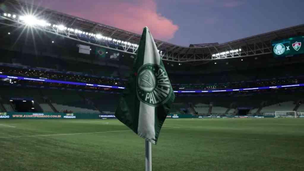 Brasileirão 2026 terá número recorde de gramados sintéticos e gera debate | Vista do Allianz Parque antes de Palmeiras x Fluminense