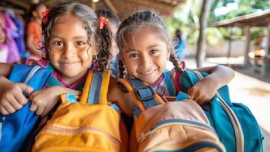 Alto Xingu lança seu primeiro livro infantil para escolas indígenas | Livro Ingu Helü foi escrito no idioma kuikuro e em português