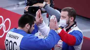 Judô da Rússia Retorna com Bandeira Nacional