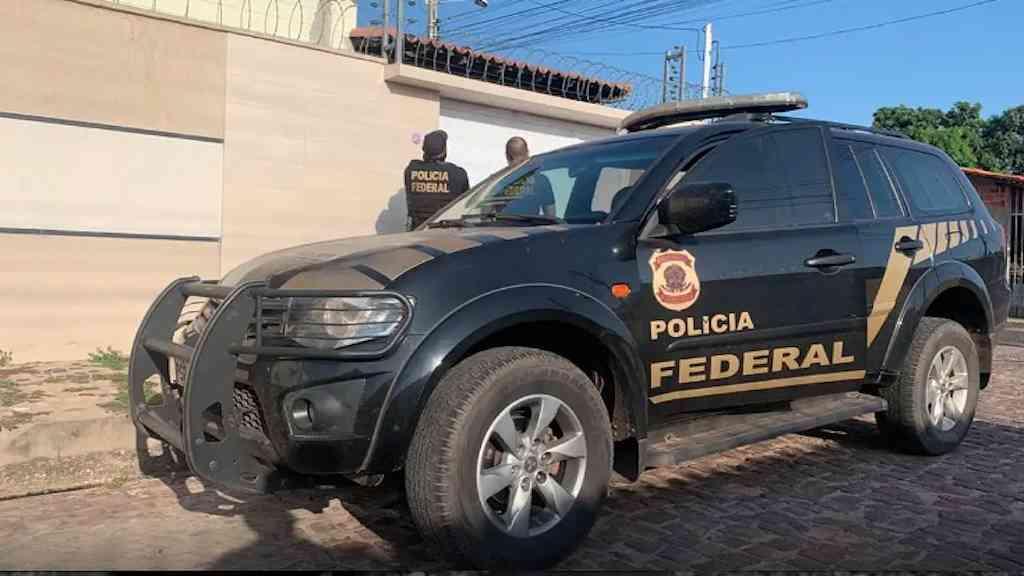Obras custeadas por emendas parlamentares entram na mira da PF | Autoridades cumprem 11 mandados expedidos pelo STF