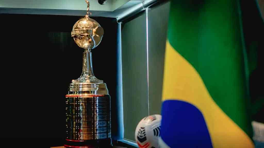 Com 25 conquistas, Brasil empata com Argentina no ranking da Libertadores | Tetra do Flamengo é a sétima consecutiva do país