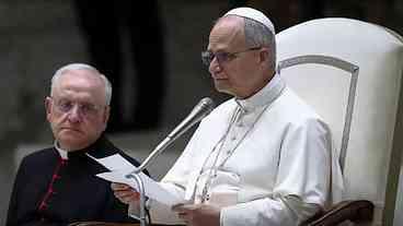 Papa pede fim da violência no Oriente Médio