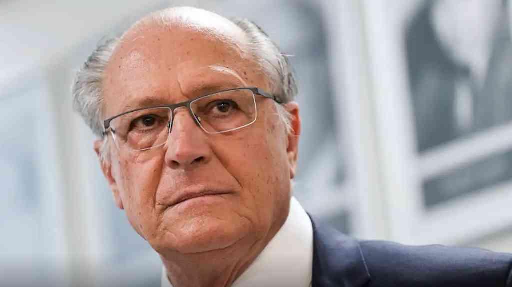 Exportador reclama, mas governo mantém ritmo de negociações com EUA | O ministro Geraldo Alckmin é o porta-voz do governo brasileiro junto à Casa Branca