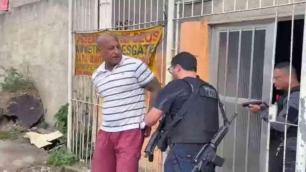 Polícia prende acusado de usar ‘Boa noite, Cinderela’ contra turista | André acumula 14 anotações criminais