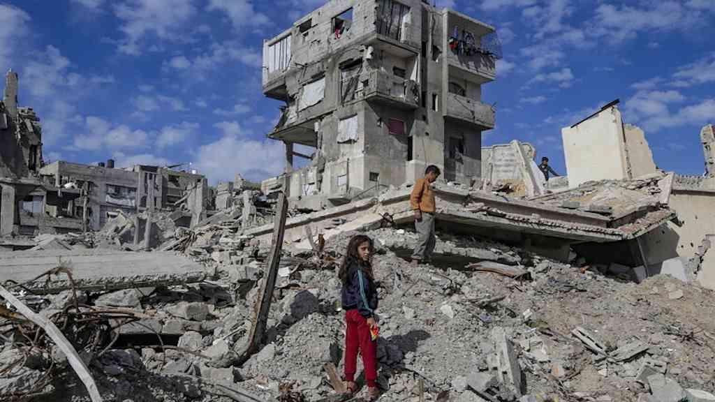 Israel diz que restos entregues pelo Hamas não são de reféns | Faixa de Gaza é palco de guerra entre Israel e Hamas