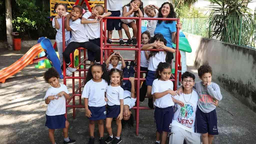 Dia do Orientador Educacional destaca criação de escolas mais acolhedoras | Orientadoras buscam valorização e mais espaço de atuação