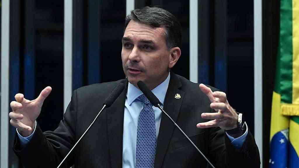 Centrão não adere à tentativa inicial de Flávio de angariar apoio | O senador Flávio Bolsonaro (PL-RJ)