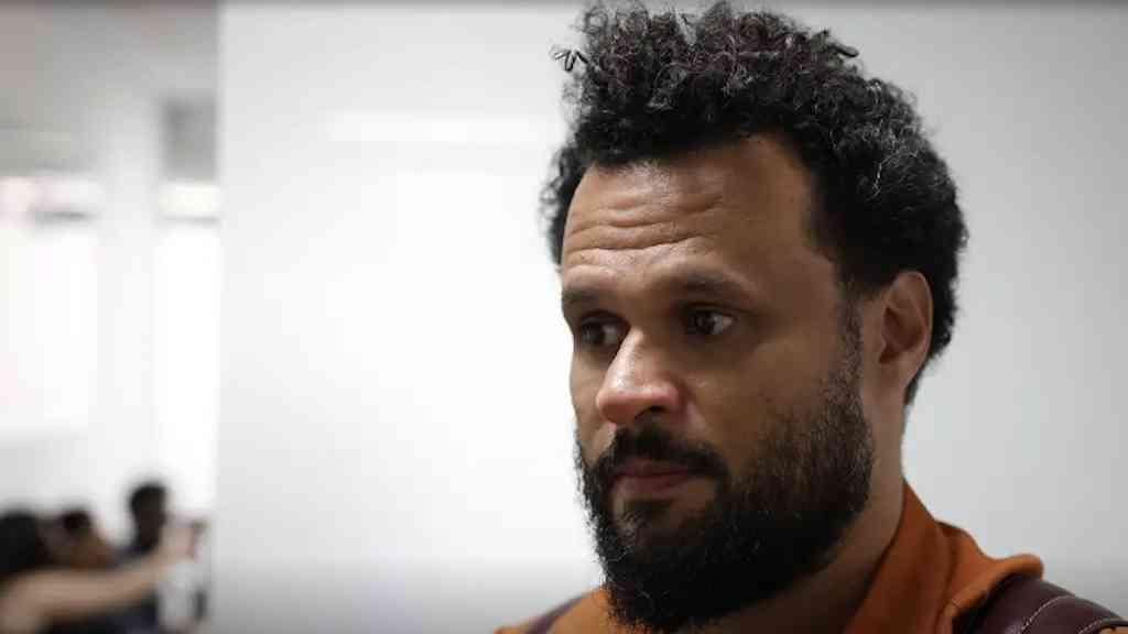 Pesquisador da Uerj sugere acompanhar trajetória de ex-cotistas | Criação de rede com egressos é fundamental, avalia sociólogo