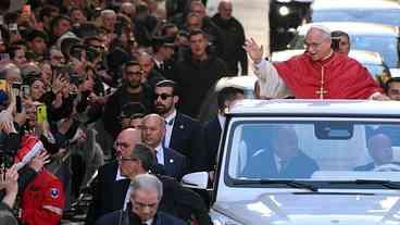 Vaticano barra protesto de defensores dos animais
