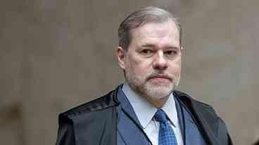 Toffoli viaja com advogado de investigado do caso Master