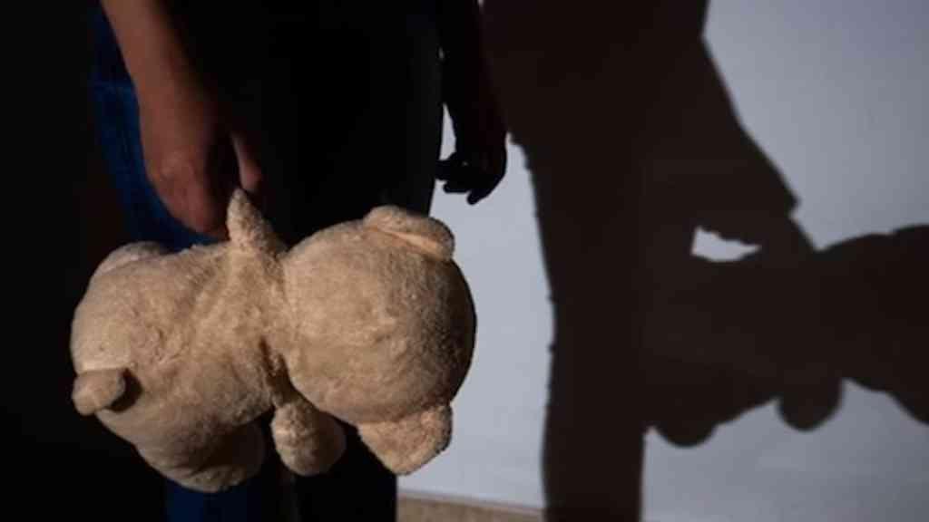 Operação paulista combate abusos contra crianças e adolescentes | Polícia de SP investiga suspeitos de exploração infantil