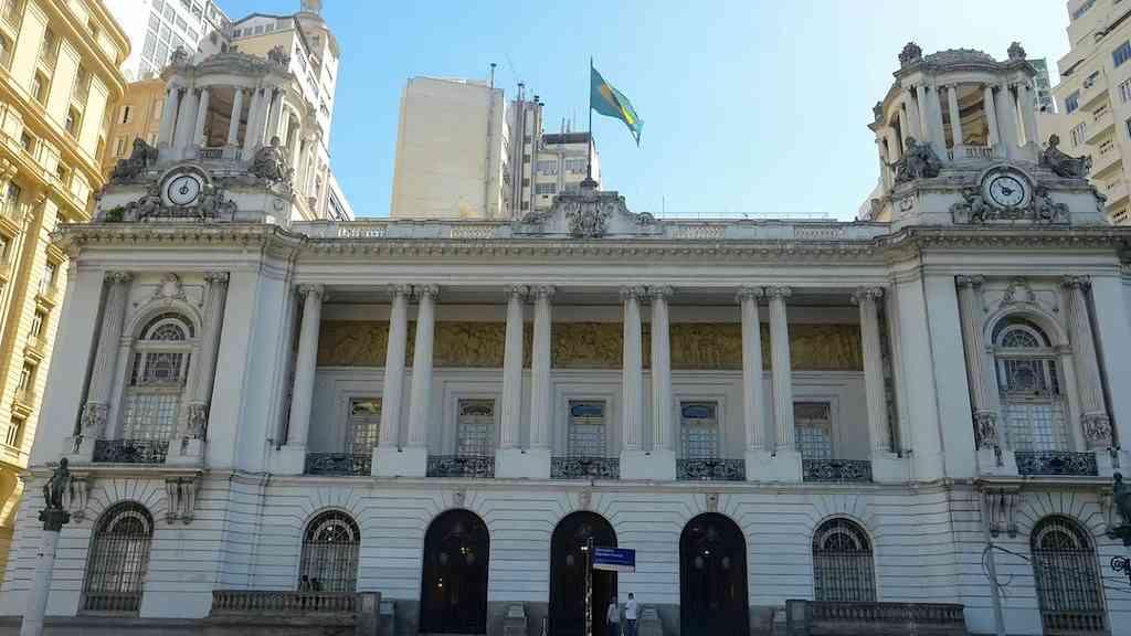 Prefeitura receberá R$ 50 milhões extras da Câmara para a Saúde | Palácio Pedro Ernesto, sede da Câmara do Rio