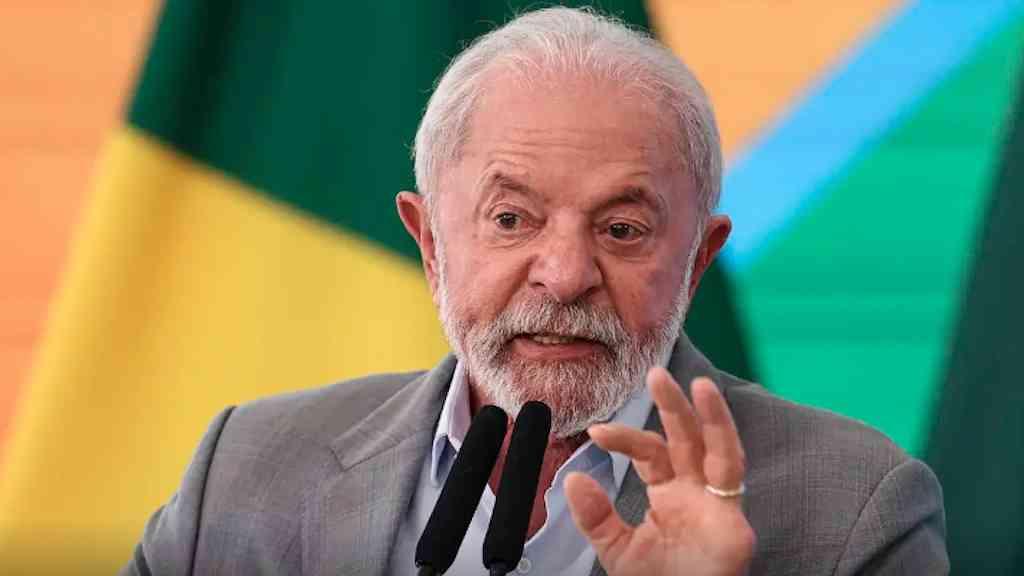 Lula avalia se veta dosimetria que libera Bolsonaro do regime fechado | País tem interesses que precisa defender, afirmou o presidente