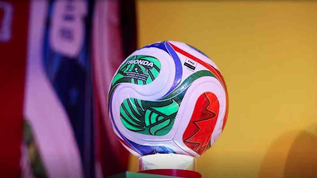 Torcedores acusam Fifa de cobrar ingressos ‘extorsivos’ na Copa | Associação europeia pede suspensão imediata da venda de bilhetes