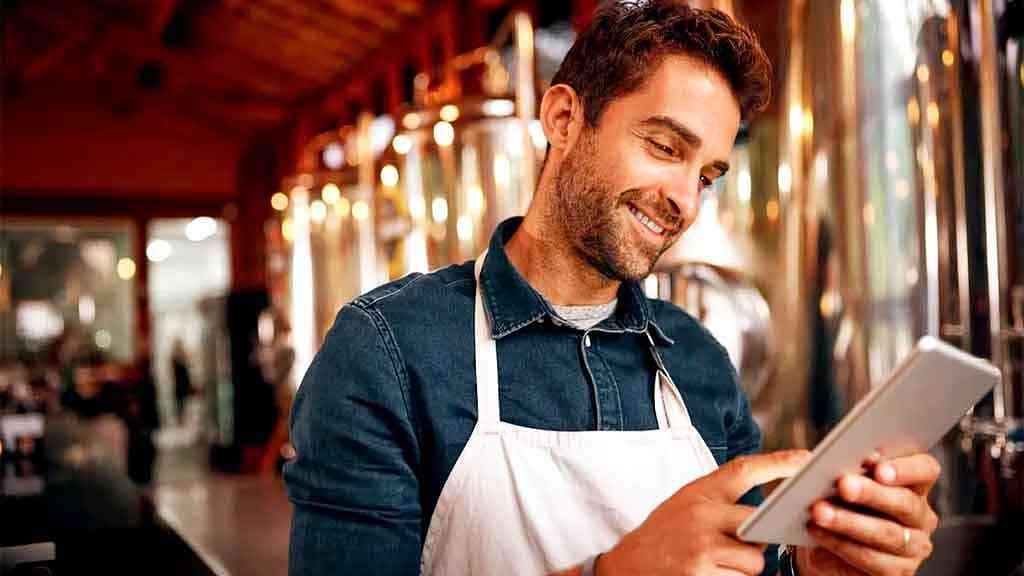 Setor de serviços volta apresentar crescimento por nove meses seguidos | O setor de serviços se mostra resiliente, diante os obstáculos da economia