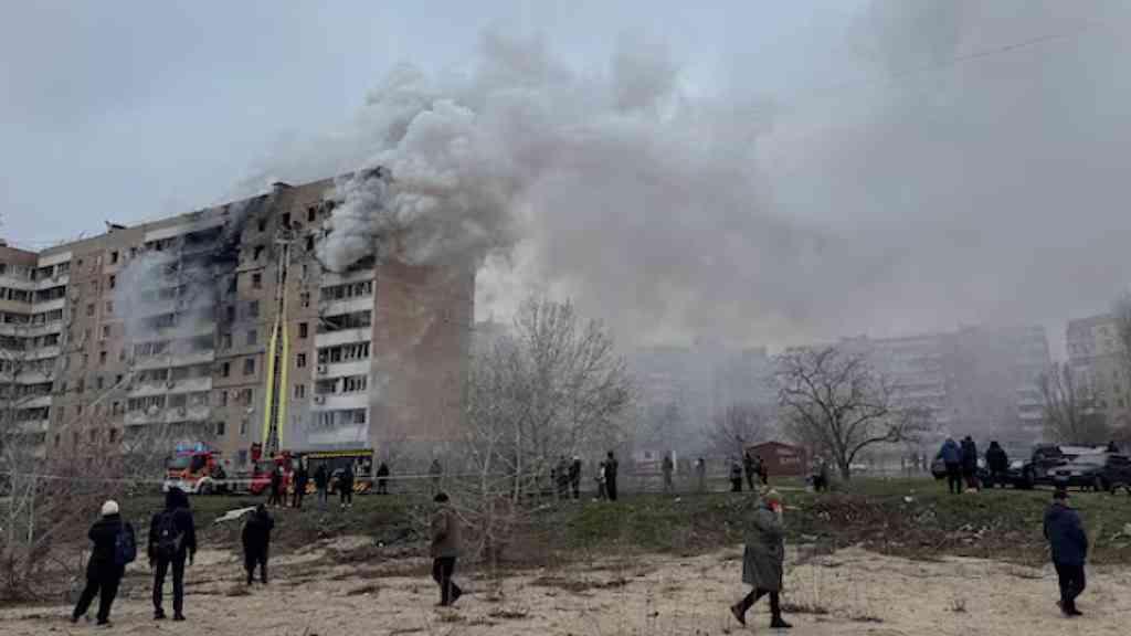 Bombardeio russo fere 26 pessoas em Zaporizhia | Ação russa em Zaporizhia deixa dezenas de feridos