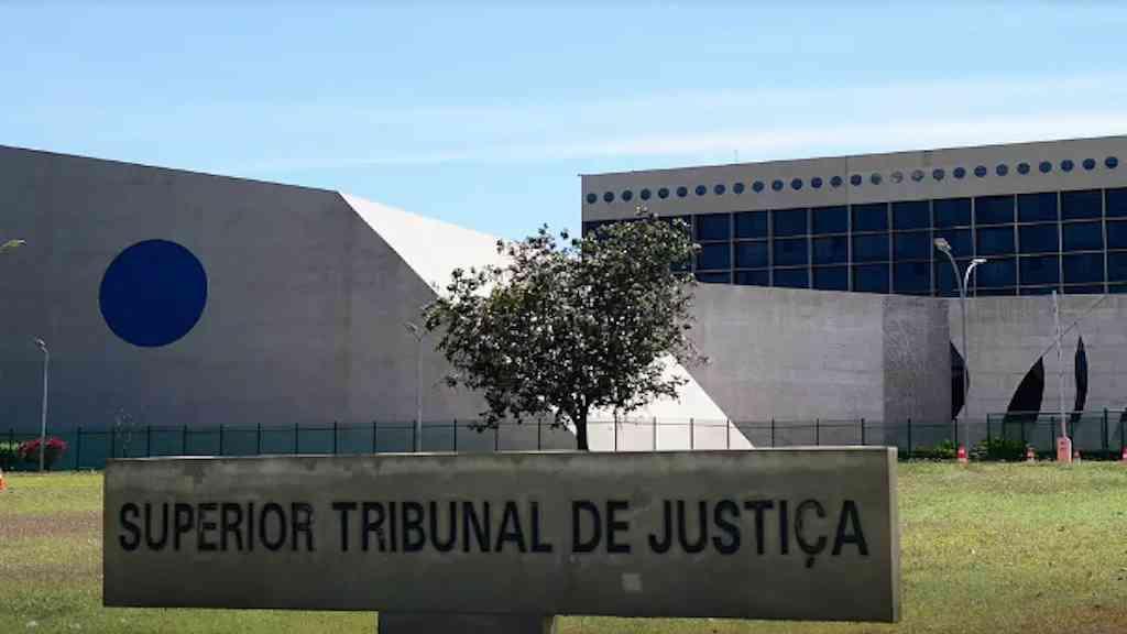 STJ retoma condenação de 82 anos contra mulher ligada a facção | TJRJ havia reduzido a pena da condenada para oito anos