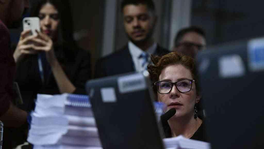 Justiça italiana adia novamente julgamento sobre extradição de Zambelli | A deputada Carla Zambelli (PL-SP)