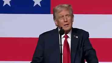 Trump e Putin: Conversa antes de reunião com Zelensky