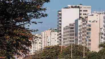 Copacabana e Leme sem energia após furto de cabos