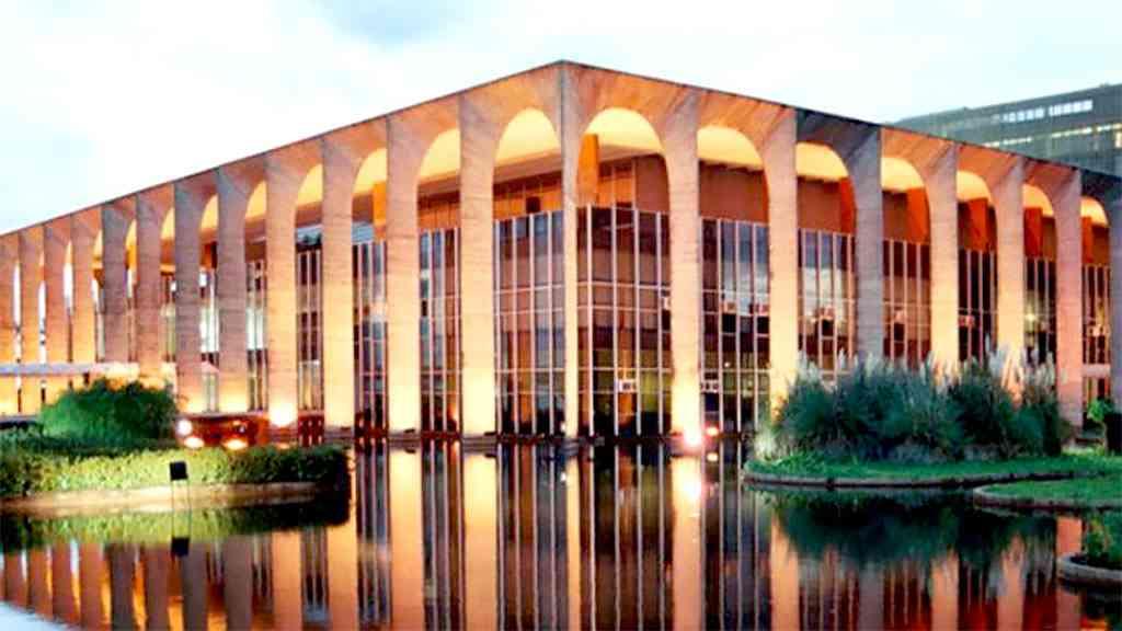 Itamaraty recebe pedido de apoio militar à Colômbia, sob ameaça dos EUA | O Itamaraty avalia a situação geopolítica da América Latina