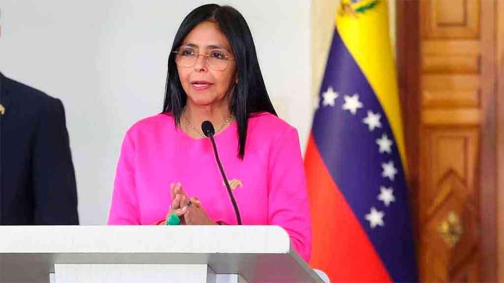Diplomacia brasileira entra em contato com presidente venezuelana | Presidente em exercício da Venezuela, Delcy Rodriguez fez um pronunciamento à nação