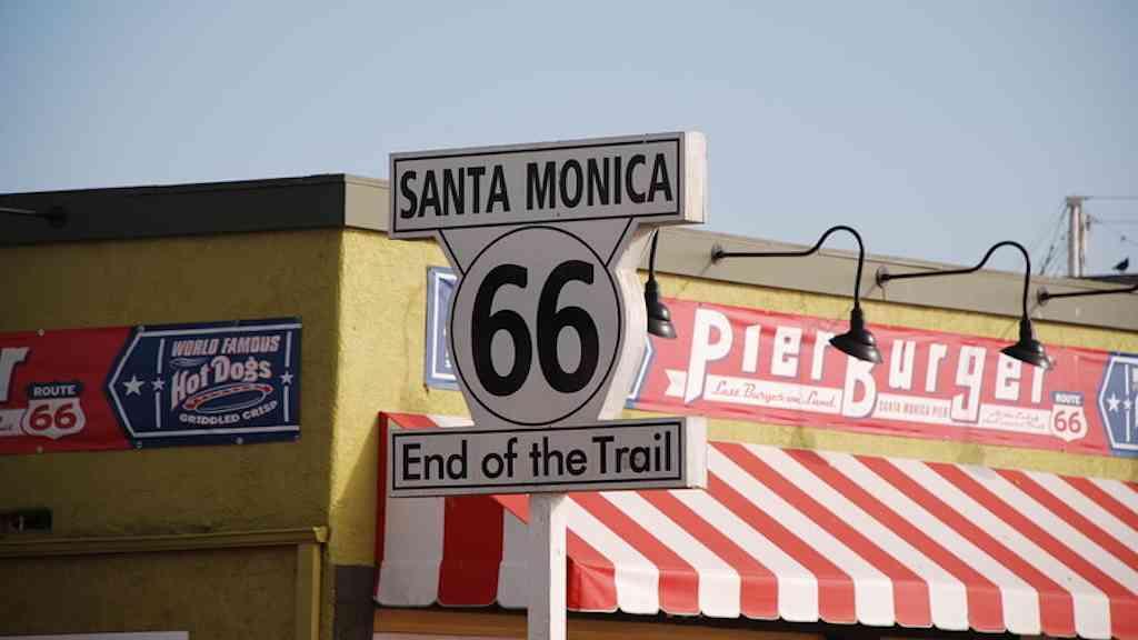 Rota 66 chega aos 100 anos e planeja comemorações | Rodovia americana, que atravessas vários estados, é recheada de atrações
