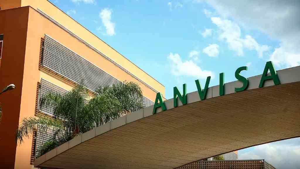 Anvisa suspende fórmula infantil por risco de toxina | Consumo de produto que tenha a toxina pode causar vômito ou diarreia