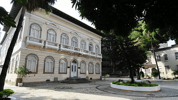 Moradores Processam por Obras no Colégio Bennett