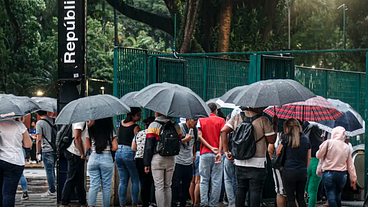 Chuvas e Frente Fria em SP no Fim de Semana