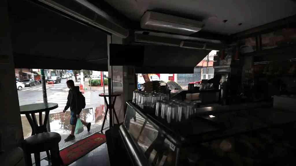 Região Sul entra em alerta para tempestades e ventos | Previsão é chuva de 30 a 60 milímetros por hora