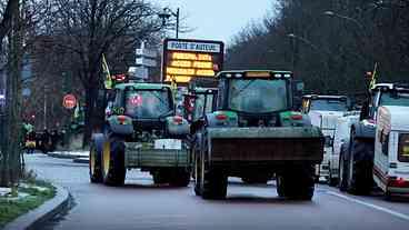 Agricultores franceses protestam contra pacto Mercosul