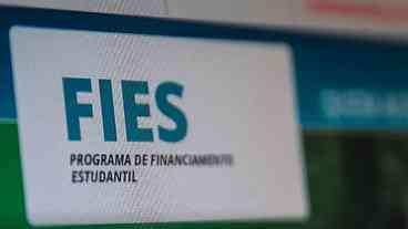 Fies: Prazo para complementar inscrições até sexta-feira