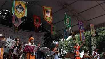 Cordão do Boitatá: 30 Anos de Cortejo e Música