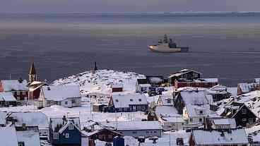 Parlamentares dos EUA visitam Groenlândia em apoio