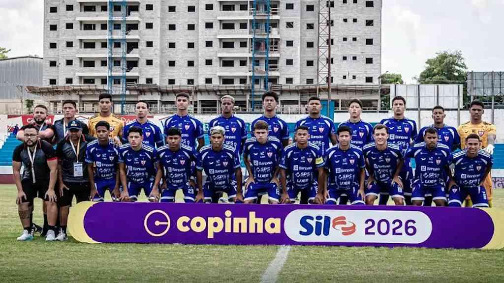 Colisão com ônibus do Águia de Marabá Sub-20 mata preparador físico | Acidente ocorreu no retorno da equipe ao Pará após derrota na Copinha