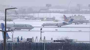 Tempestade nos EUA Cancela Voos e Impacta Brasil