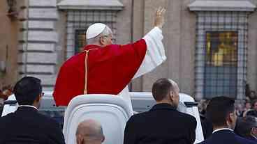Papa Leão XIV pede paz na Ucrânia