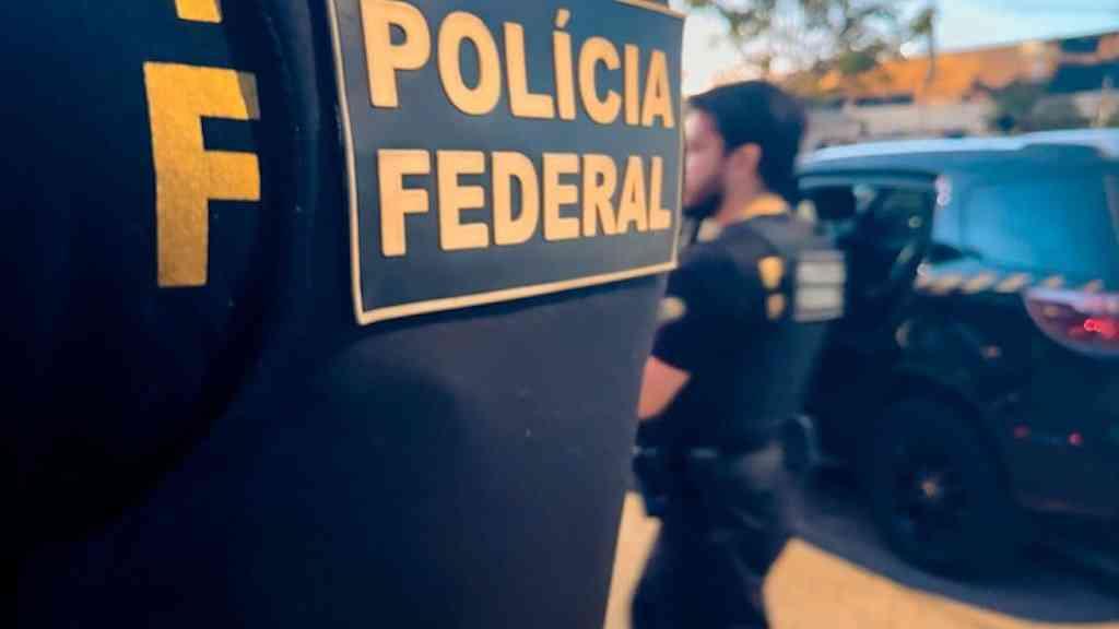 PF realiza operação contra contrabando de cigarros | Foi cumprido um mandado de busca e apreensão em Campo Grande